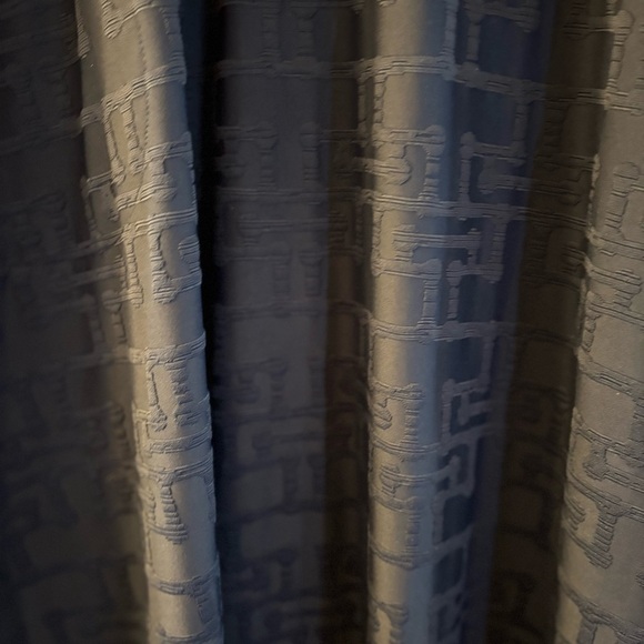 J. McLaughlin Navy Swing Dress. Size S. 2 side pockets. Geometric pattern. - Picture 8 of 8